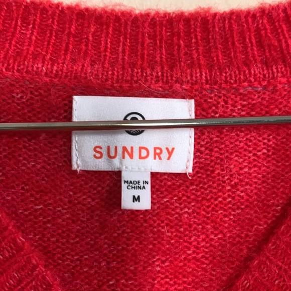 SUNDRY Merci Crew Neck Sweater Size Medium - Picture 7 of 8